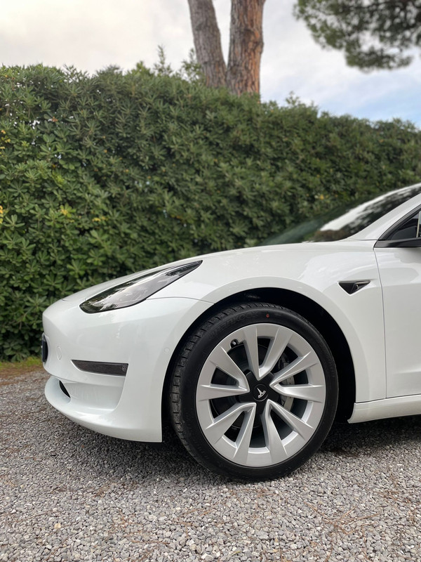 3F3D8715-88E4-4A7D-85FC-8C52FB906665