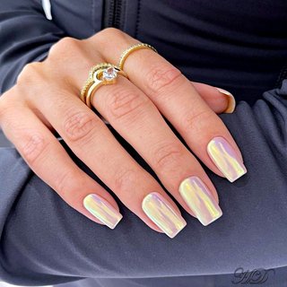 dons-nails-HD.jpg