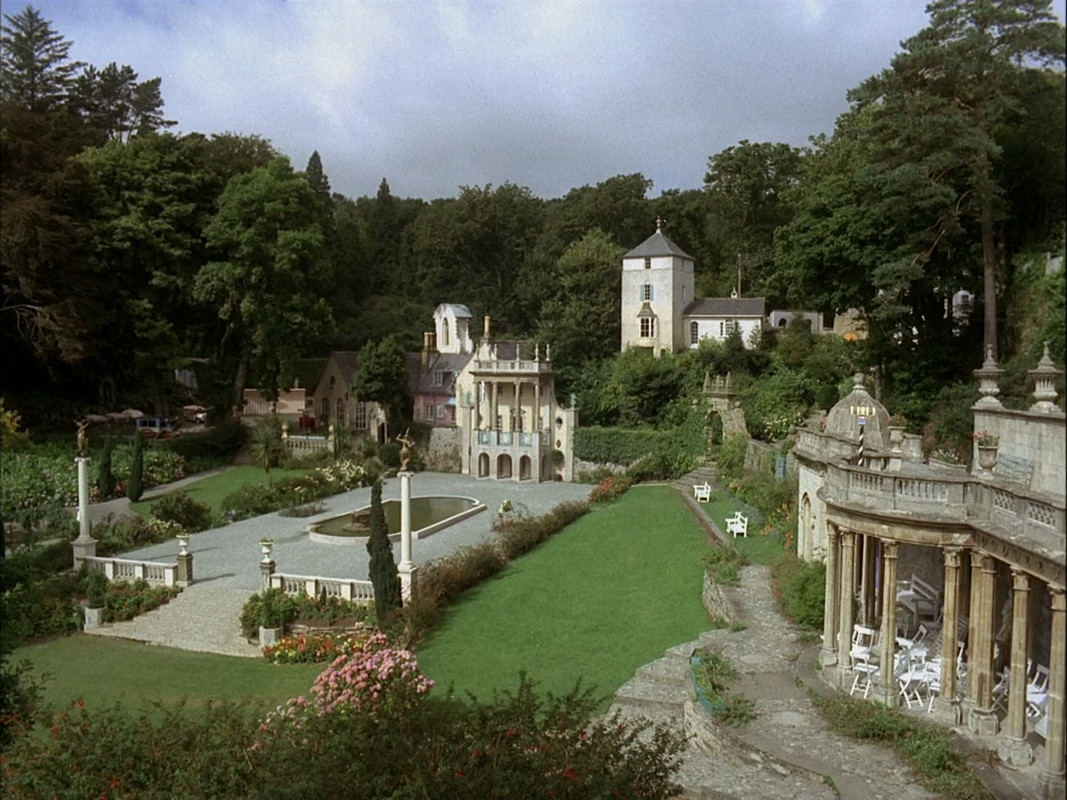 Il.Prigioniero.S01E01.L.arrivo.mkv_snapshot_02.35.918