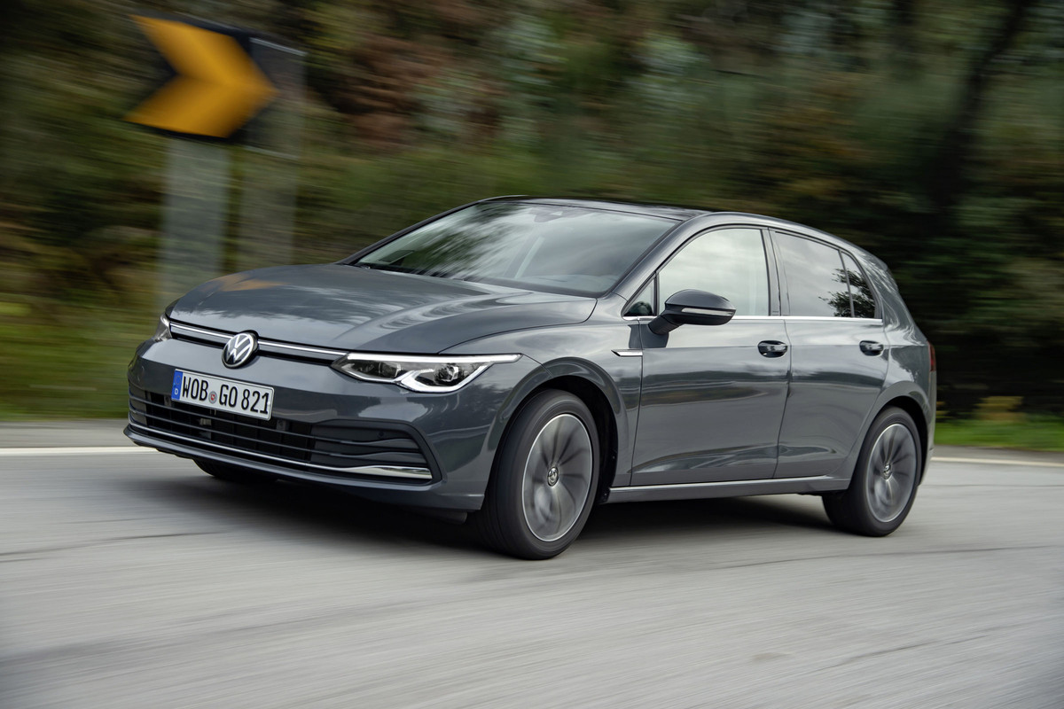 DB2019AU02004_overfull