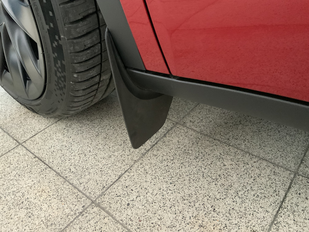 06E19FCB-7783-4640-BF73-2A1C33B99A23