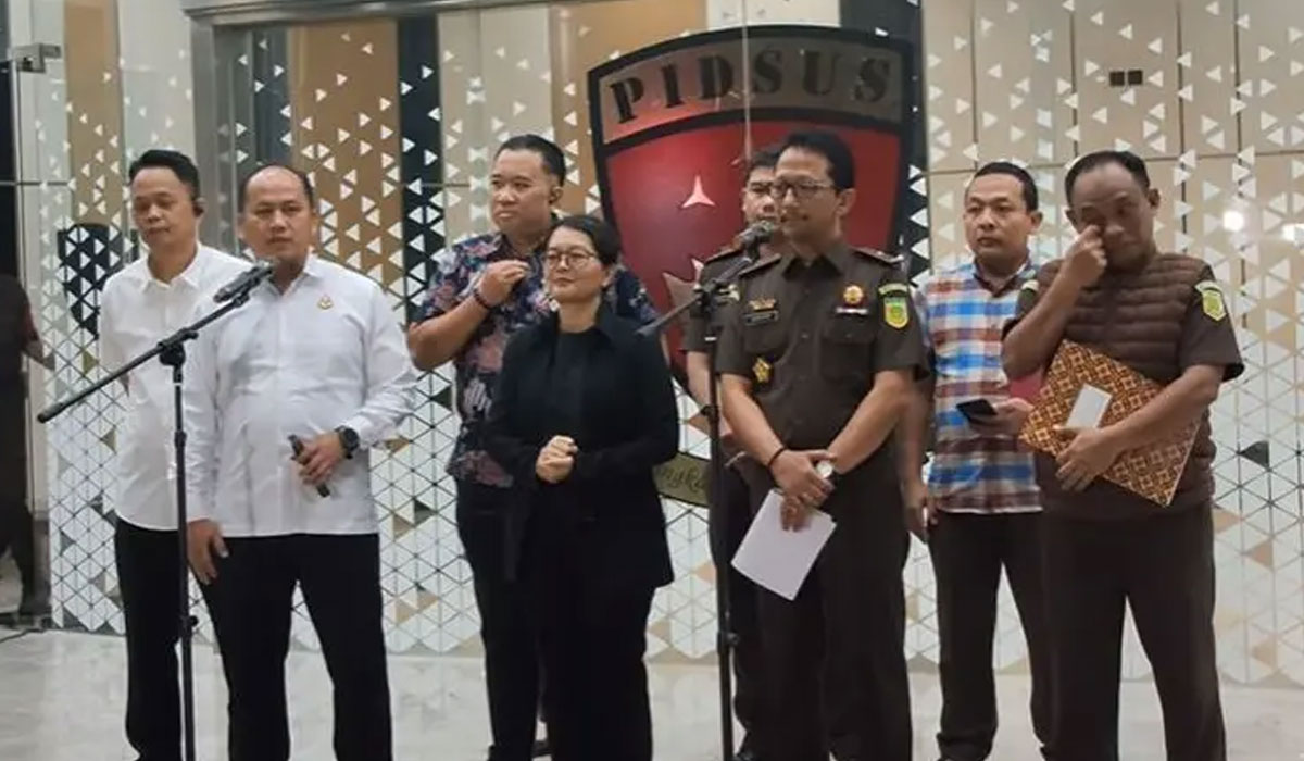 Kejagung Tetapkan Delapan Tersangka Baru Dalam Kasus Korupsi Kredit Sritex Kejagung Tetapkan Delapan Tersangka Baru Dalam Kasus Korupsi Kredit Sritex