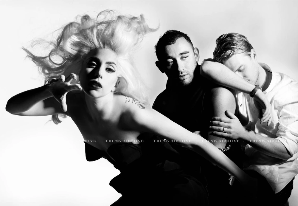 12-6-09-Nick-Knight-010-Closeup.webp