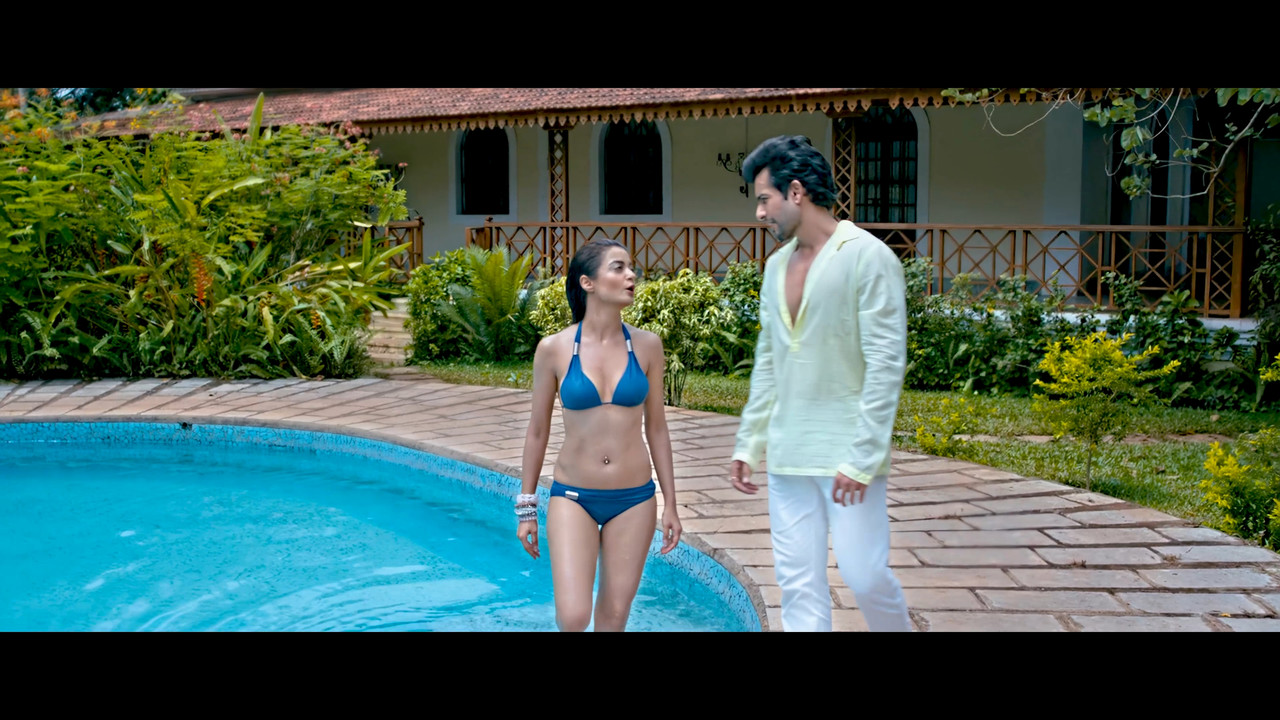 Aaj Phir Tumpe 4k.mp4_snapshot_00.51.677