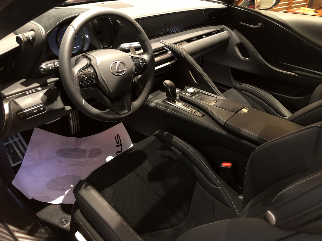 LC500h