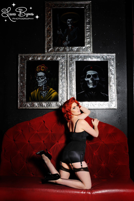 http://mediaz.pinupgirlclothing.com/catalog/product/cache/1/image/9df78eab33525d08d6e5fb8d27136e95/w/k/wk-h1002-bk_01.jpg