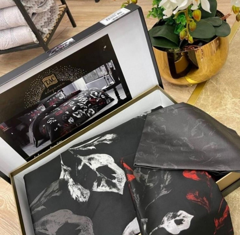 postelnoe-bele-tac-satin-delux-tallin-siyah-v4-chernyj-evro-1