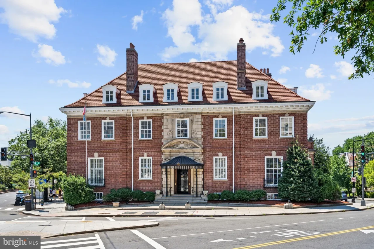 2040 South St NW, Washington DC luxury property