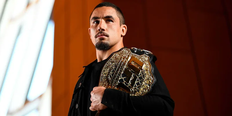 Робърт Уитакър мечтае да се оттегли като шампион в UFC