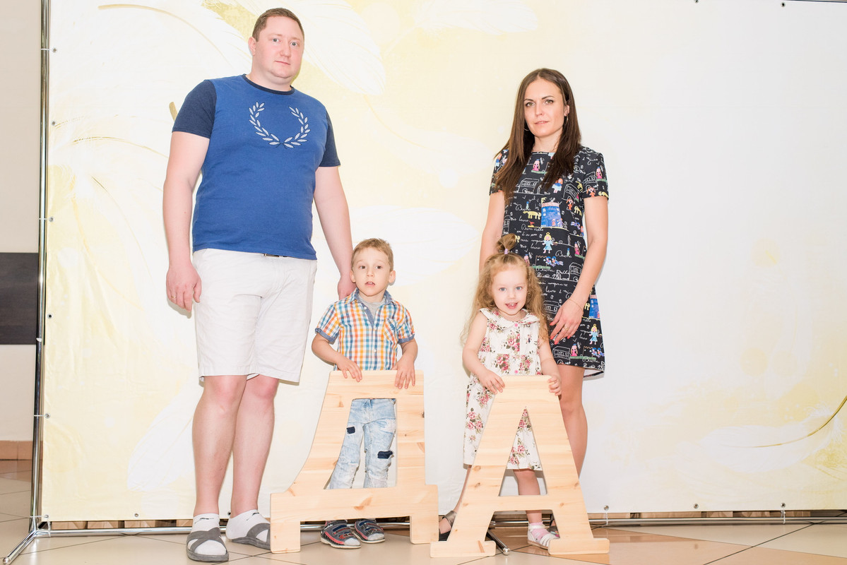 ABA8C0F8-5280-433E-B64D-A4B25BC1294E