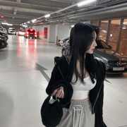 2021-02-02 01.50.34 2500135796457923648_34132890167