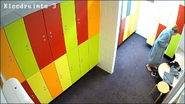 [Image: Voyeur21485112001.jpg]