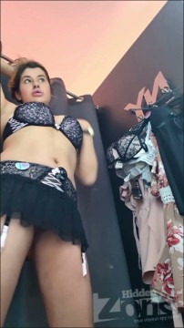 [Image: Voyeur53805122723.jpg]