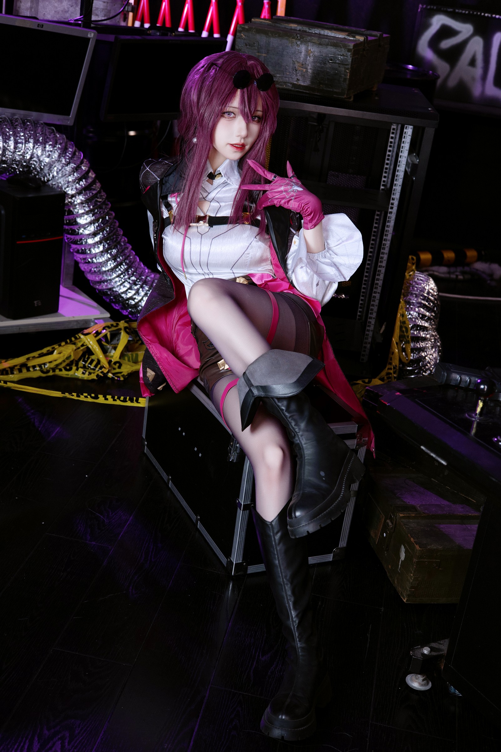 双木扶苏 COS二次元《卡芙卡》高清图集写真（30P／338.9M）插图7