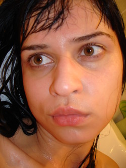 [Image: 00011-s.jpg]