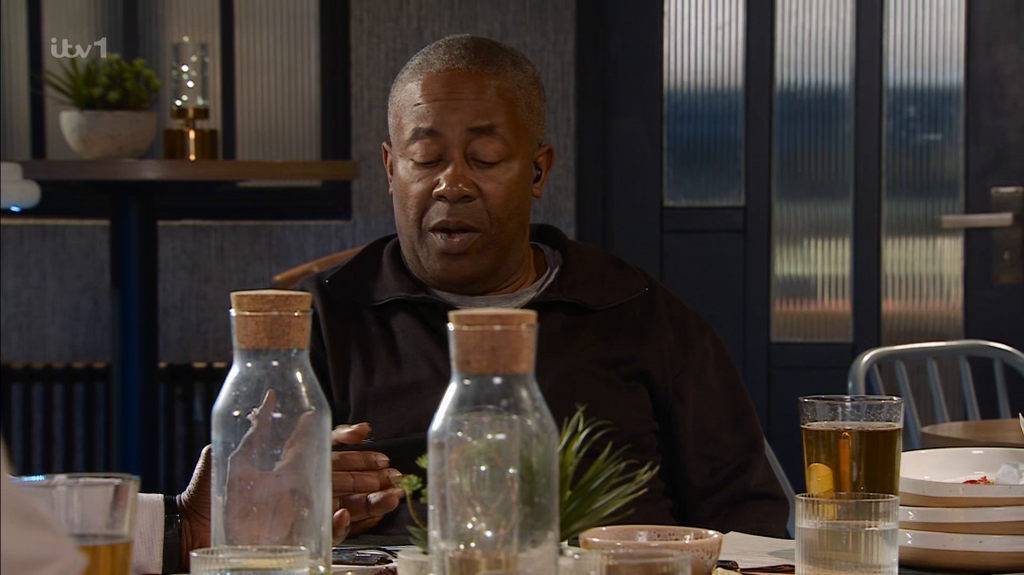 [Image: rw6kb52qwn8f.png]