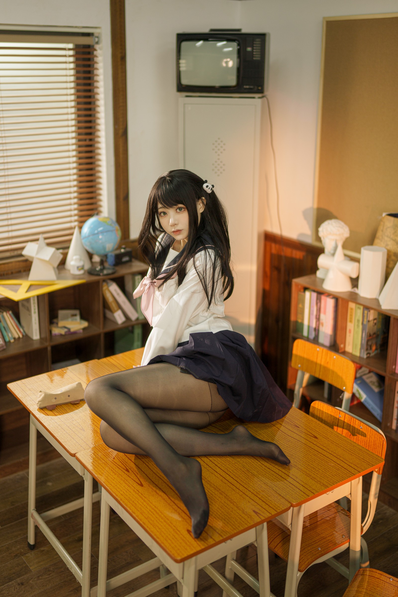 安食Ajiki 风纪委员写真集 – 制服COS高清大图 [47P-629.1M]插图7