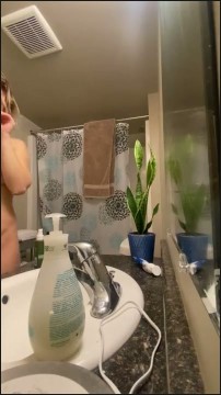 [Image: Voyeur49565123233.jpg]