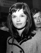 genevieve-bujold-b86