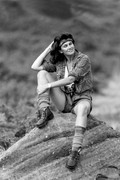 Caroline-Munro-c93