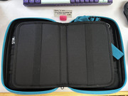 04-STM-Pouch-Inside-2