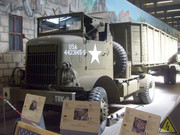 Американский седельный тягач Autocar U-7144-T, военный музей. Оверлоон Autocar-Overloon-001