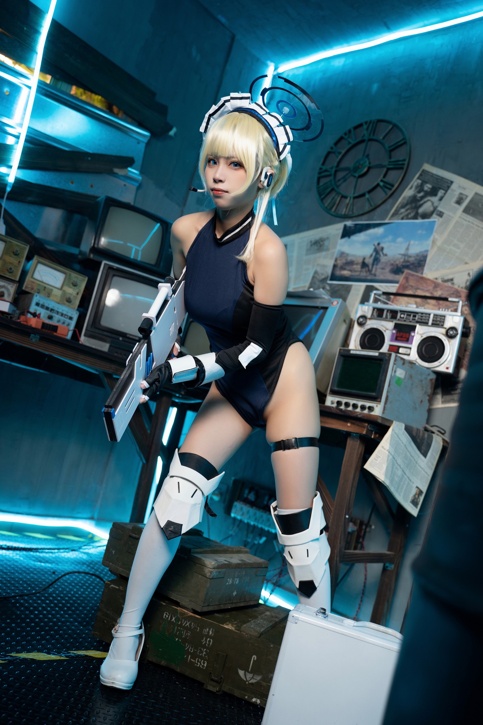 三無人型美女写真：飞鸟马时兔女郎战斗服 COS（60P／389.1M）插图7