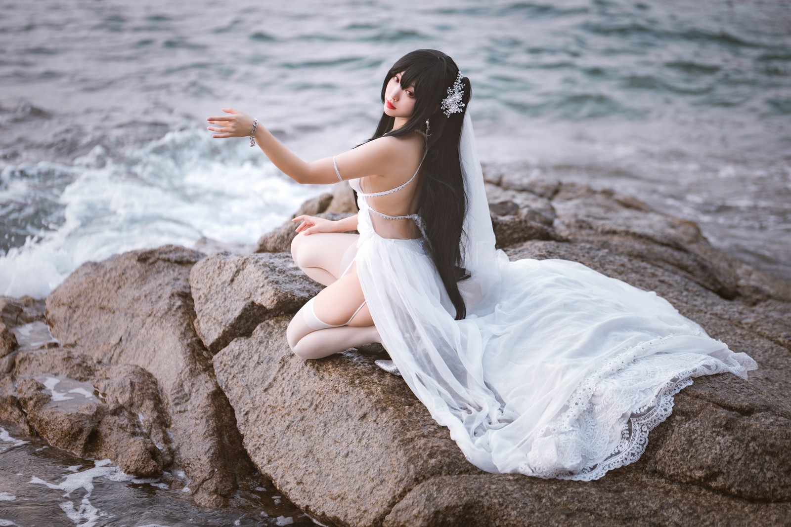 宮本桜 碧蓝航线 大凤 Cosplay 写真合集｜高人气舰娘 高清图集（32P｜397MB）插图8