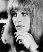 Julie-Christie-d17