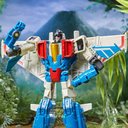 ROTB-Autobots-Unite-Starscream-09