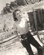 Anne-Baxter-a90