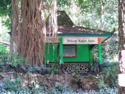 Tomb of Kakek Bodo