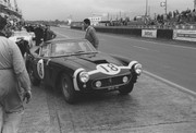 24 HEURES DU MANS YEAR BY YEAR PART ONE 1923-1969 - Page 53 61lm18-Ferrari-250-GT-Stirling-Moss-Graham-Hill-16