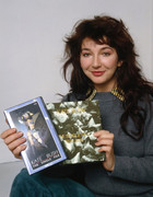 kate-bush-mc13