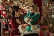 emilia-clarke-last-christmas-13