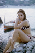 claudine-auger-mb29