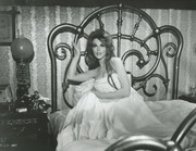 tina-louise-b92