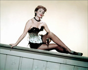 corinne-calvet-a90