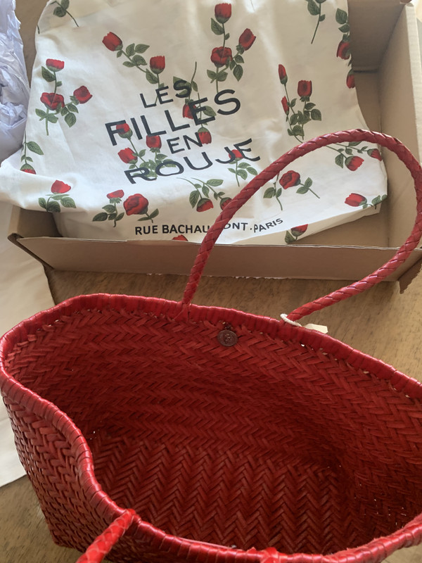 8B2CFF6A-C57E-477E-AB61-FF270CC7D9F1