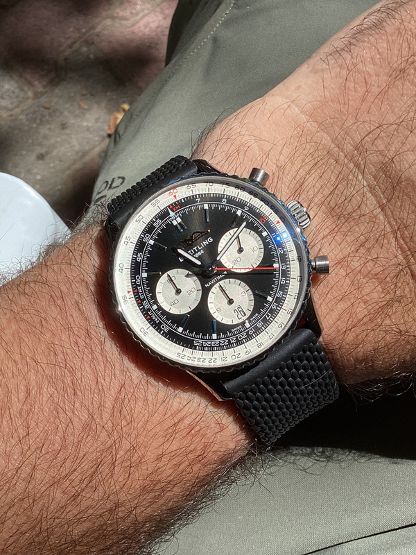 15C386E8-A321-40D8-8416-8B01B930C59F