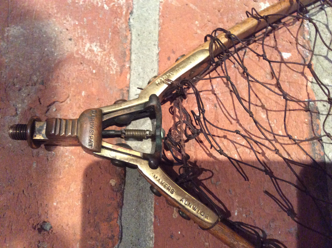 61CD86D4-6CC8-48B0-A61C-68777F88B42A