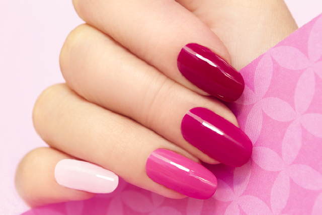 https://i.postimg.cc/v80v7GZj/Nail-offer-1000.png