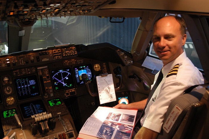 Ilustrasi pilot