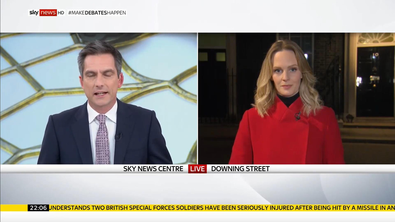 05 January - 22.00.00 - Sky News At 10. Anna Jones with the main