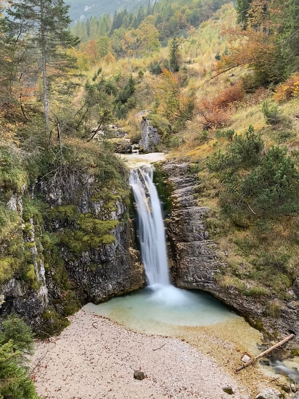 e2a68329-ff97-4232-8476-ba9d8e037f1e