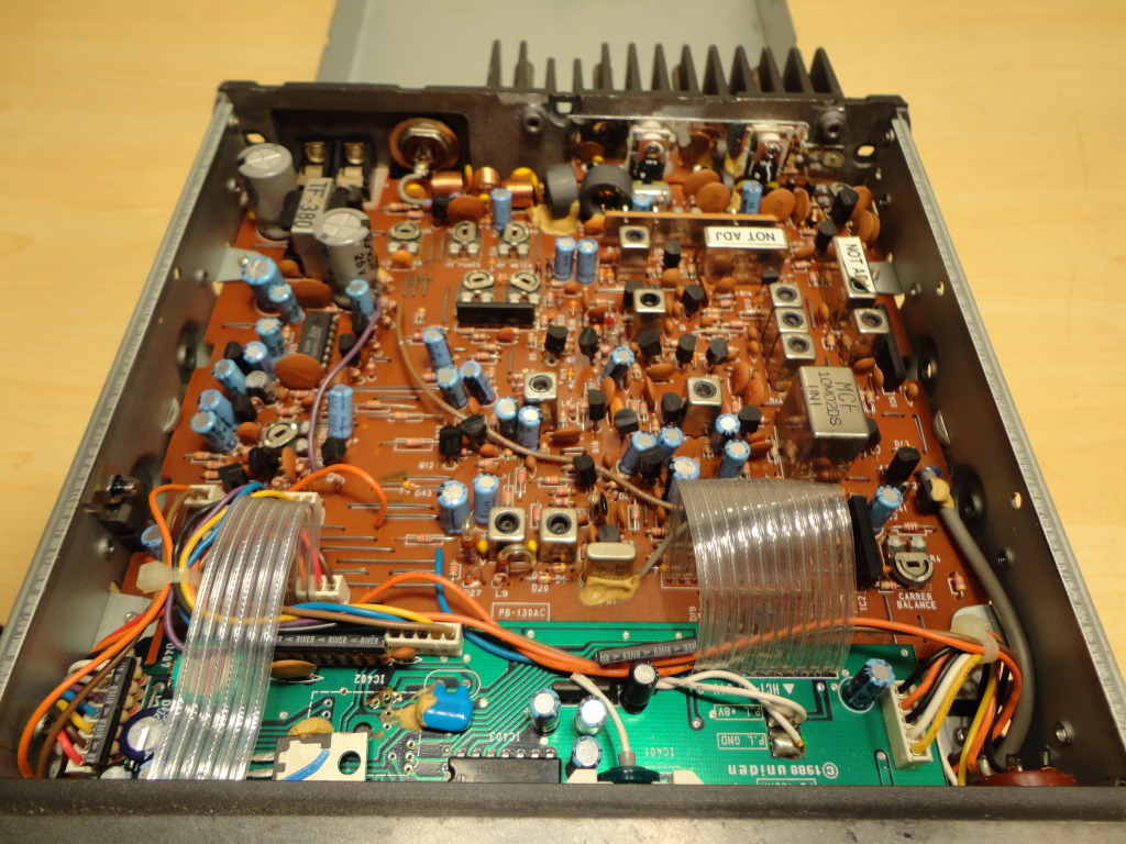 RealisticHTX-10010MeterSSB-CWHighPowerMobileTran