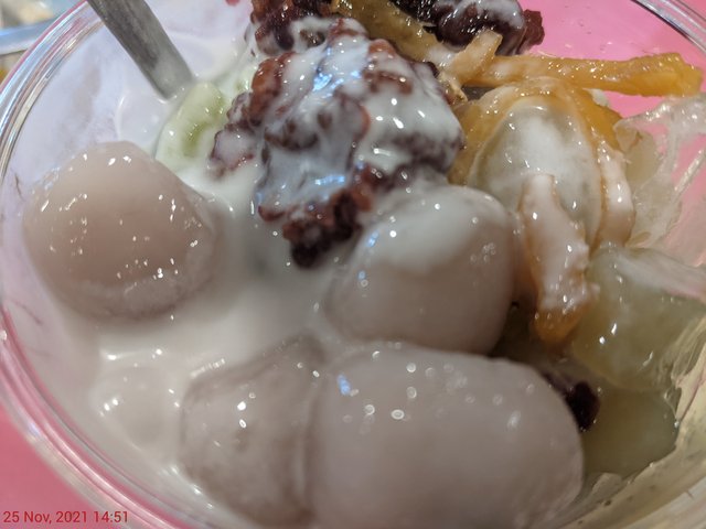 [Image: PXL-20211125-195147007.jpg]