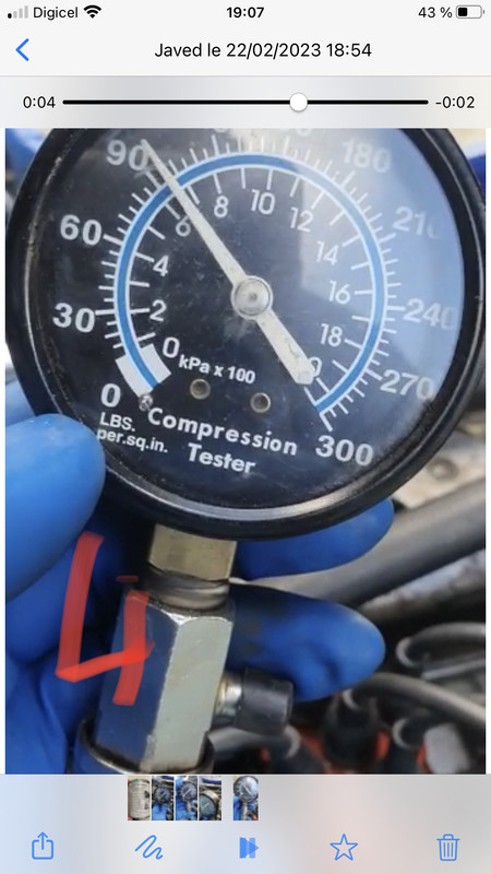 215E80D0-16A2-45D6-B00B-A94E7A48A973