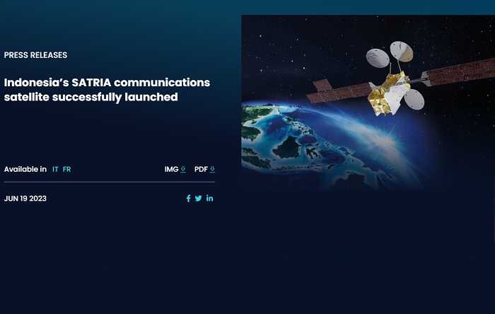 Satelit Republik Indonesia atau yang dikenal dengan sebutan SATRIA berhasil diluncurkan menggunakan SpaceX Falcon 9 dari Cape Canaveral, Florida, Amerika Serikat.