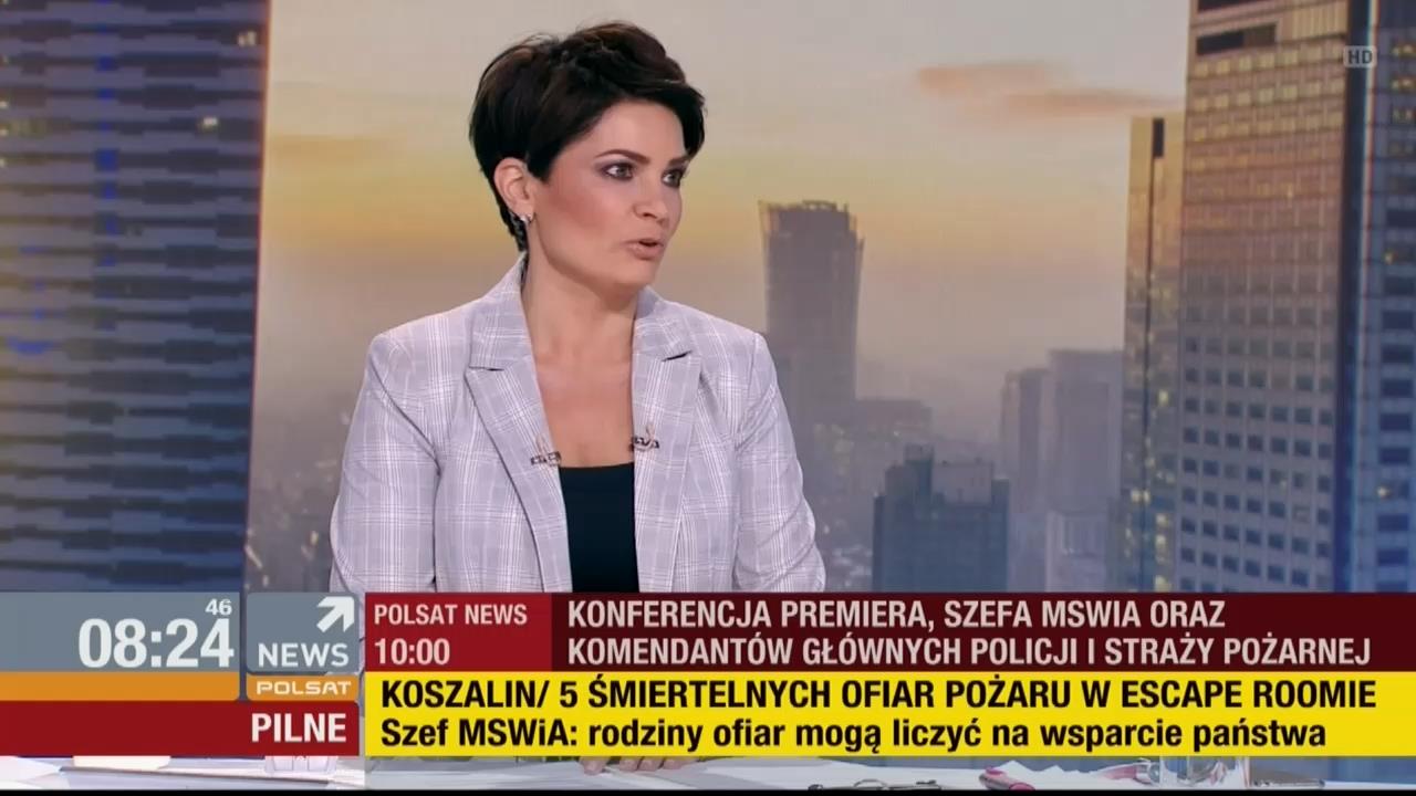 V0323_20190106_081107.mp4_snapshot_15.06_[2019.01.06_22.19.52]